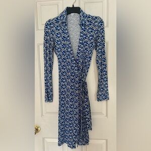 Diane Von Furstenberg Blue & White Floral Wrap Dress. 4.